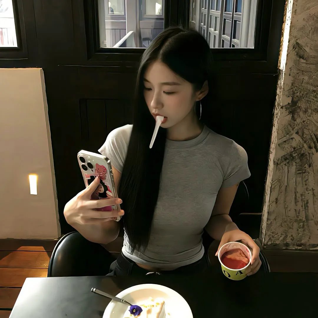 荒林艳骨